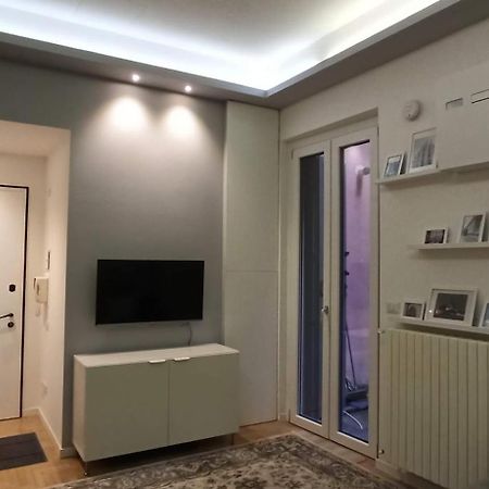 Luxury House Lupetta 3 Lägenhet Milano Exteriör bild